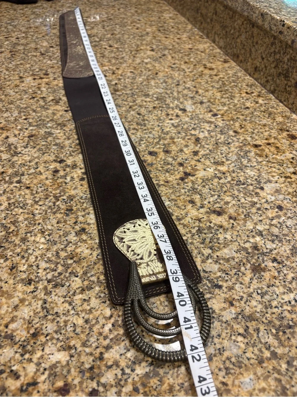 Chico’s Brown Wide Leather Hook Belt M Stretchy
